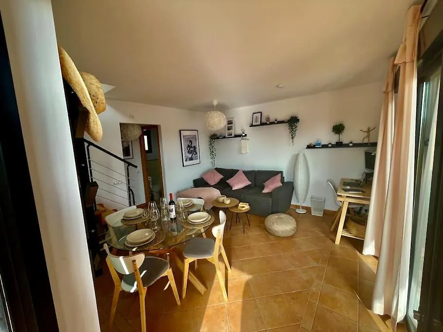 Villa Caleta Majanicho 0*,  Espanha